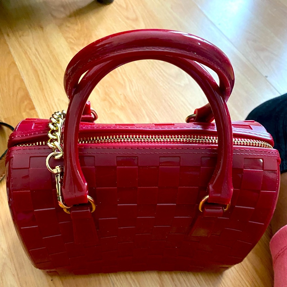 Jelly purse with strap